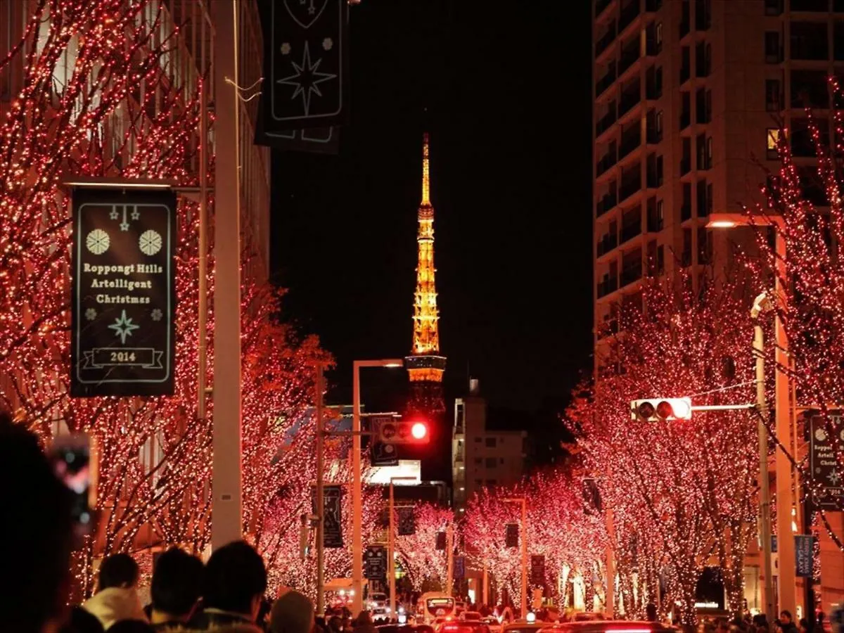 カプセルホテル ファーストキャビン西麻布 東京都